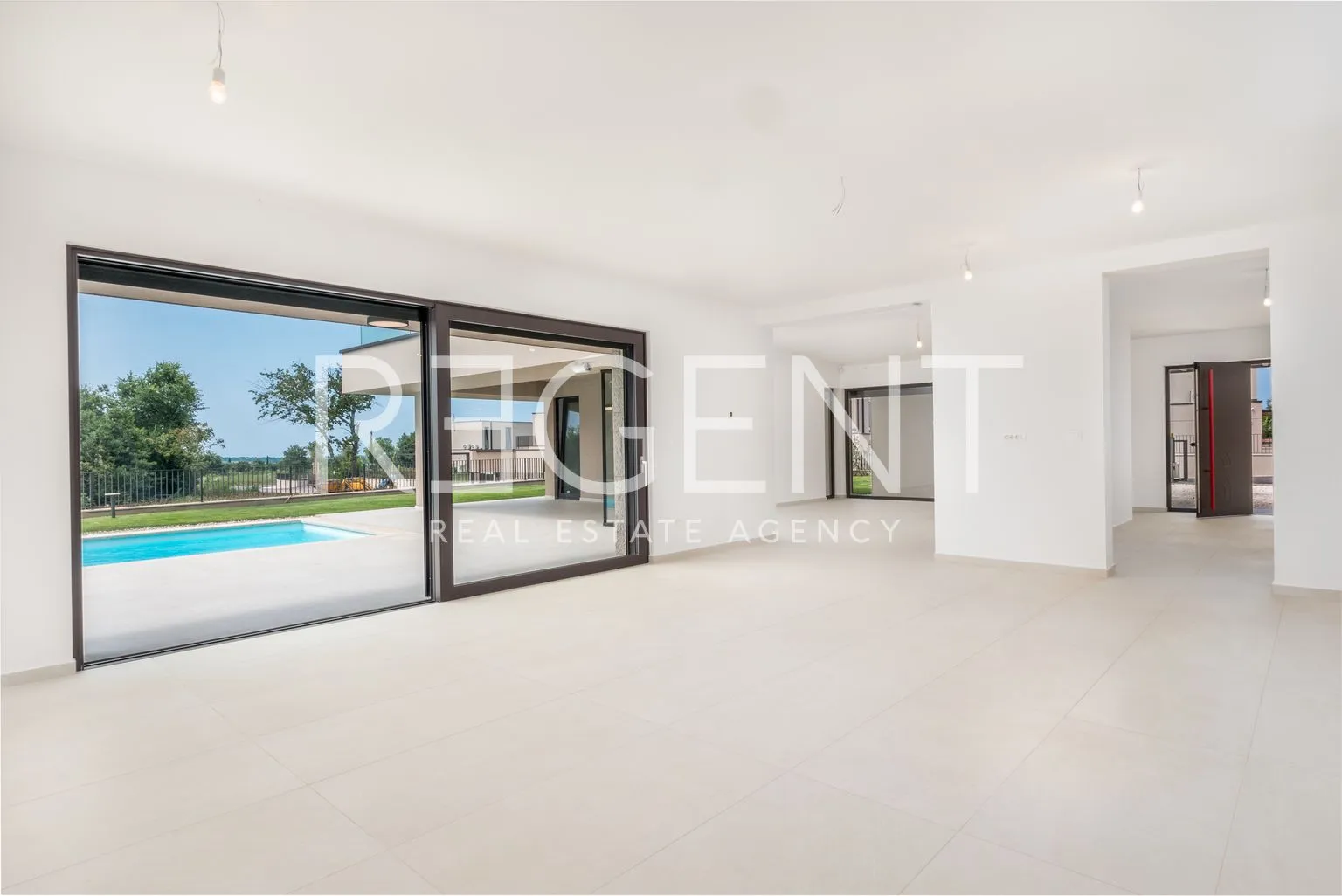 istra, labinci - luksuzna vila s bazenom 303,34 m2 - slika 11