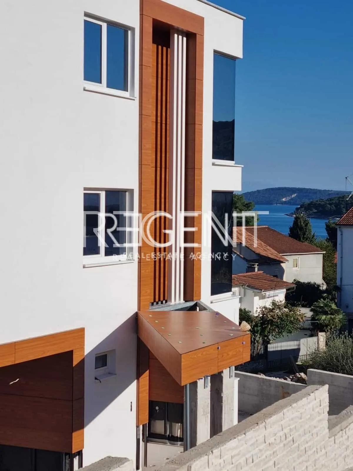 trogir, čiovo - luksuzna novoizgrađena vila 100 m od mora, 579m2 - slika 9