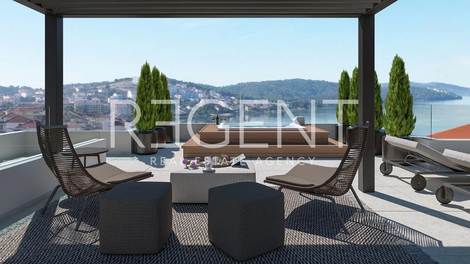 trogir, okrug gornji - trosoban stan sa balkonom i krovnom terasom - slika 8