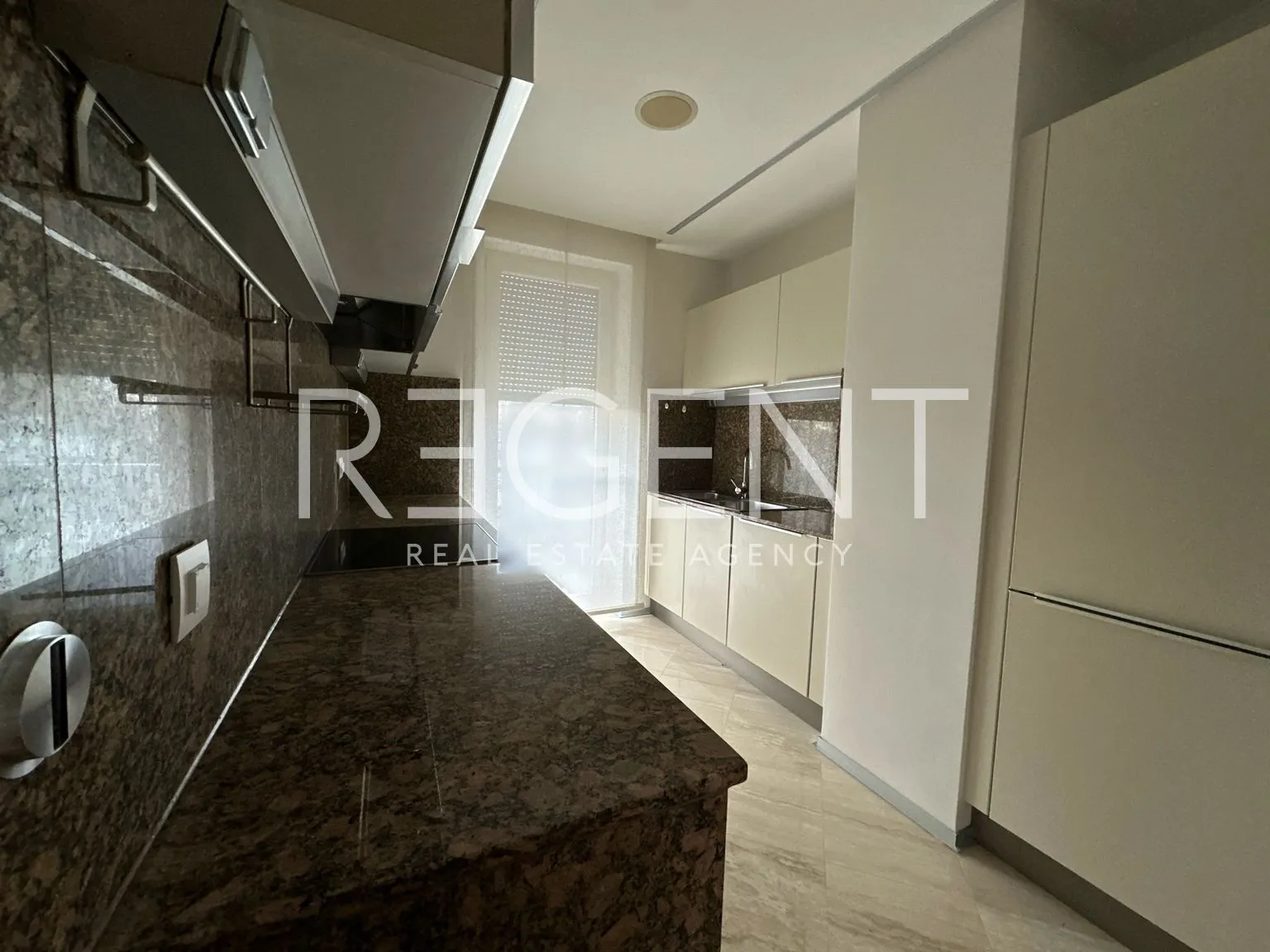 zagreb, maksimir - četverosoban stan 130 m2 - slika 7