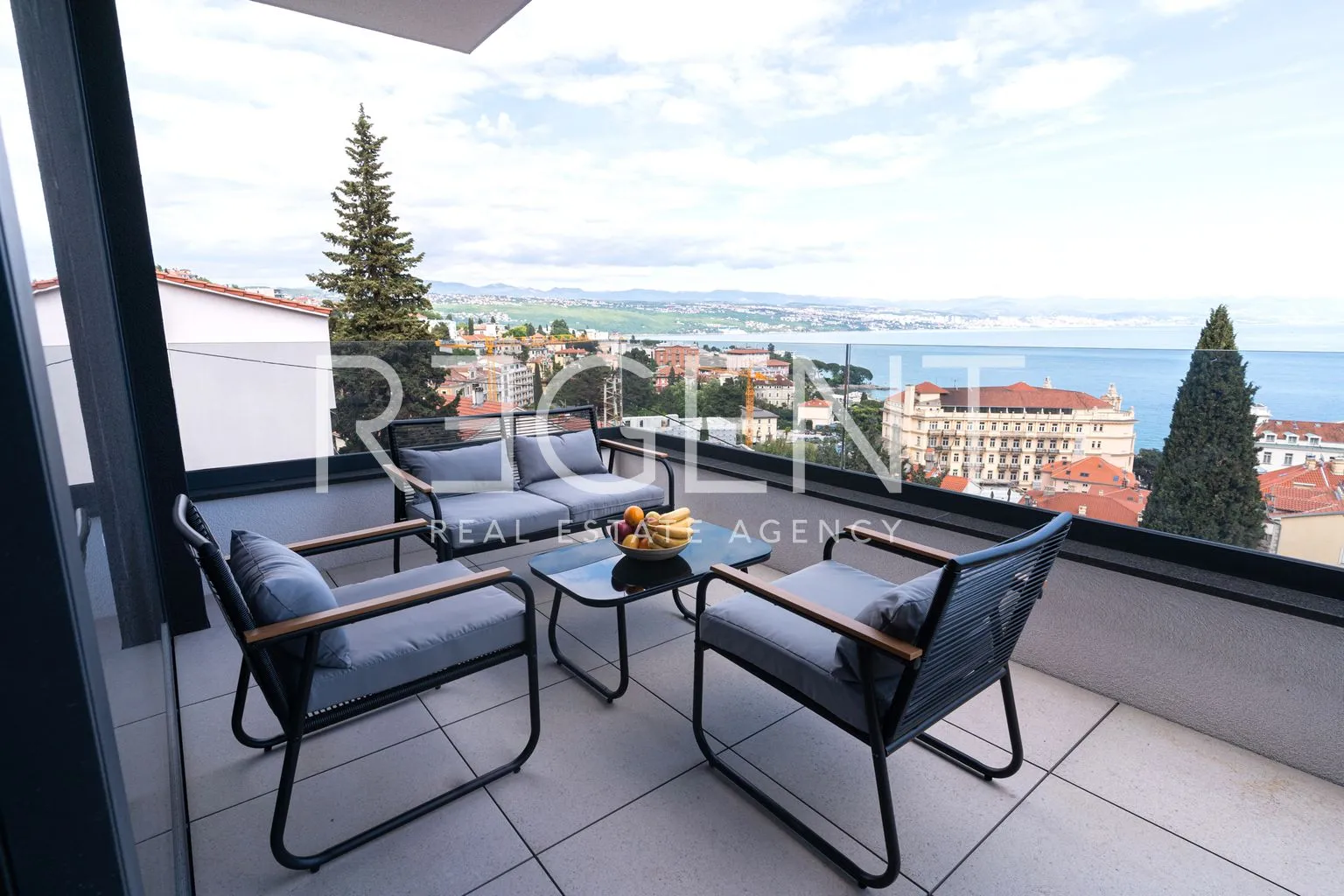 opatija – moderan trosoban stan s pogledom na more 128,52 m2 - slika 14