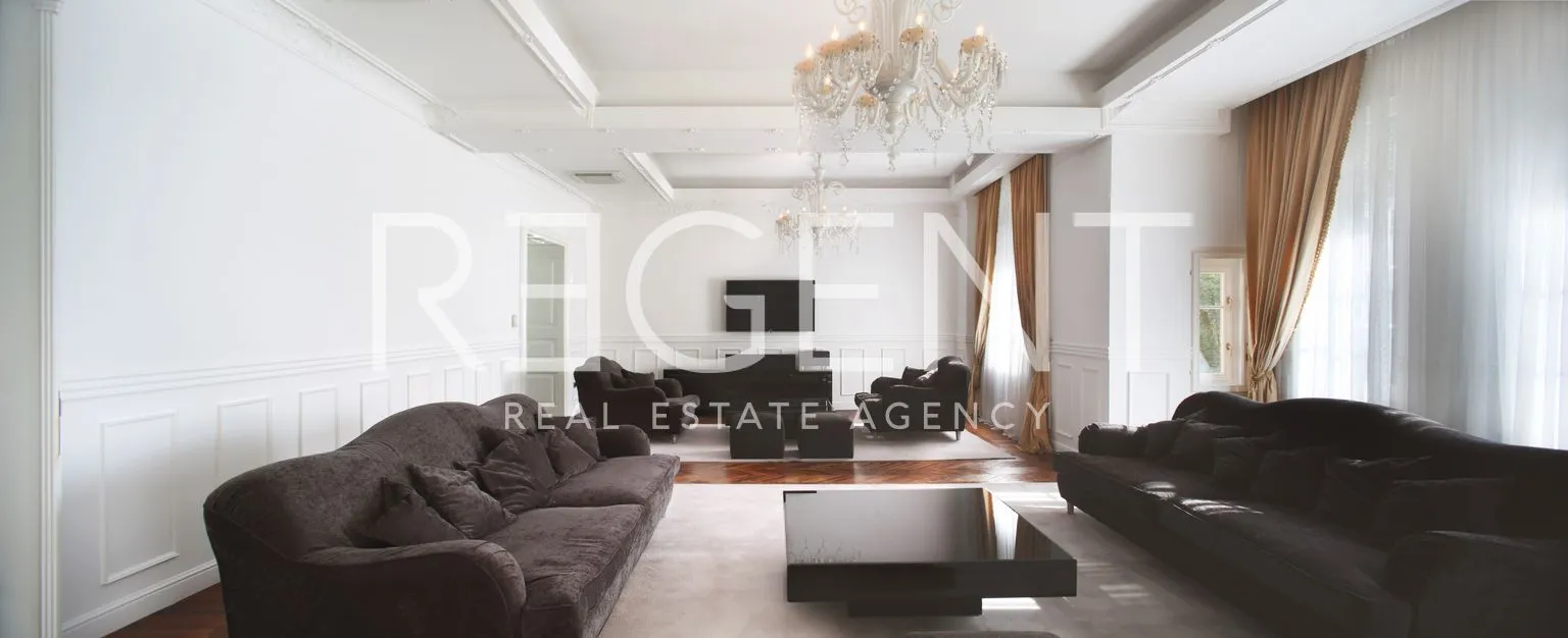 Zagreb, Donji grad, Marulićev trg – luksuzan ured od 280 m²