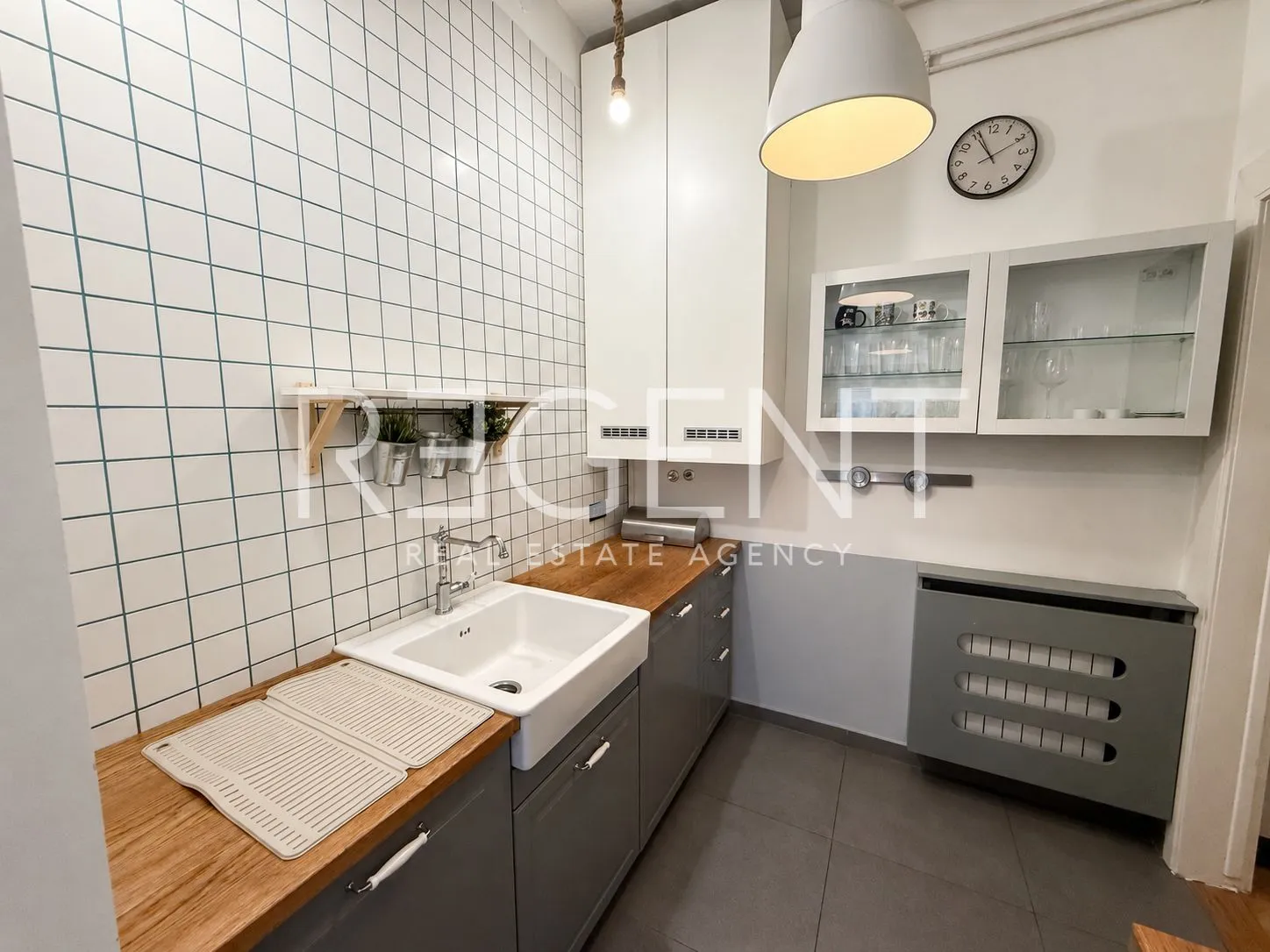 stan 115 m² na najam, zagreb, donji grad — 1. kat, lođa - slika 5