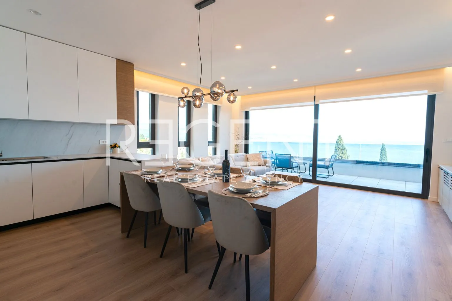 Opatija – Moderan trosoban stan s pogledom na more 128,52 m2