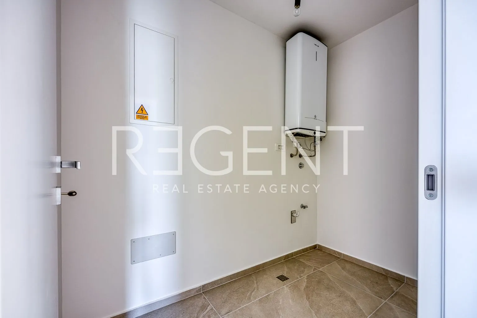 istra, novigrad - četverosoban apartman u luksuznom stambenom kompleks - slika 9