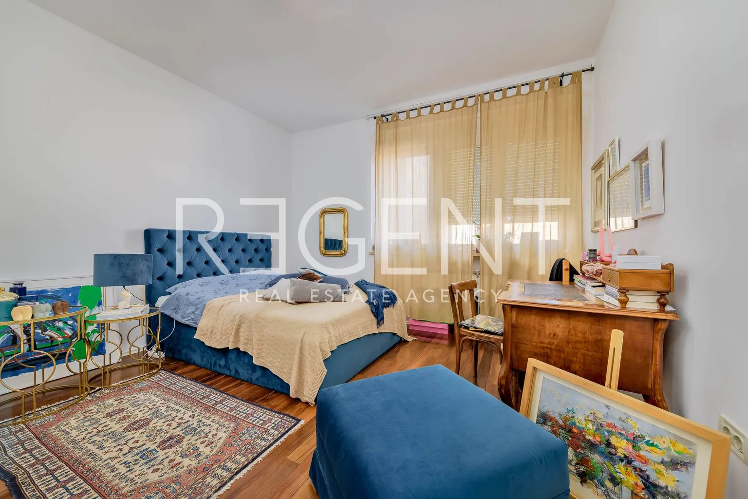 zagreb, centar – elegantni četverosobni stan - slika 4