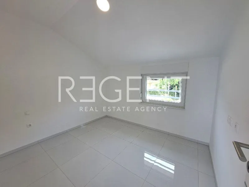 crikvenica - trosoban stan 50 m2 novogradnja - slika 4