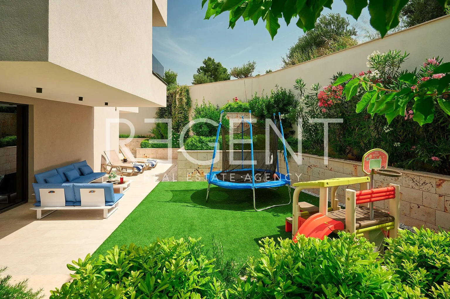 marina hills resort- vila 400 m², 4 ss, bazen 30 m², 150 m od mora - slika 24