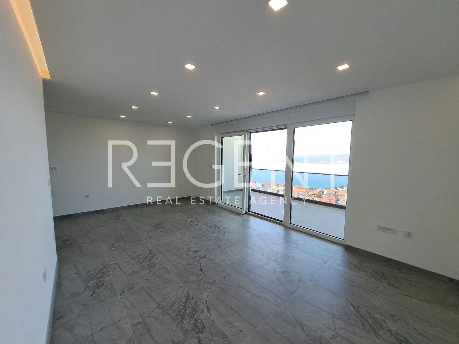 crikvenica - trosoban stan s panoramskim pogledom na more - slika 7