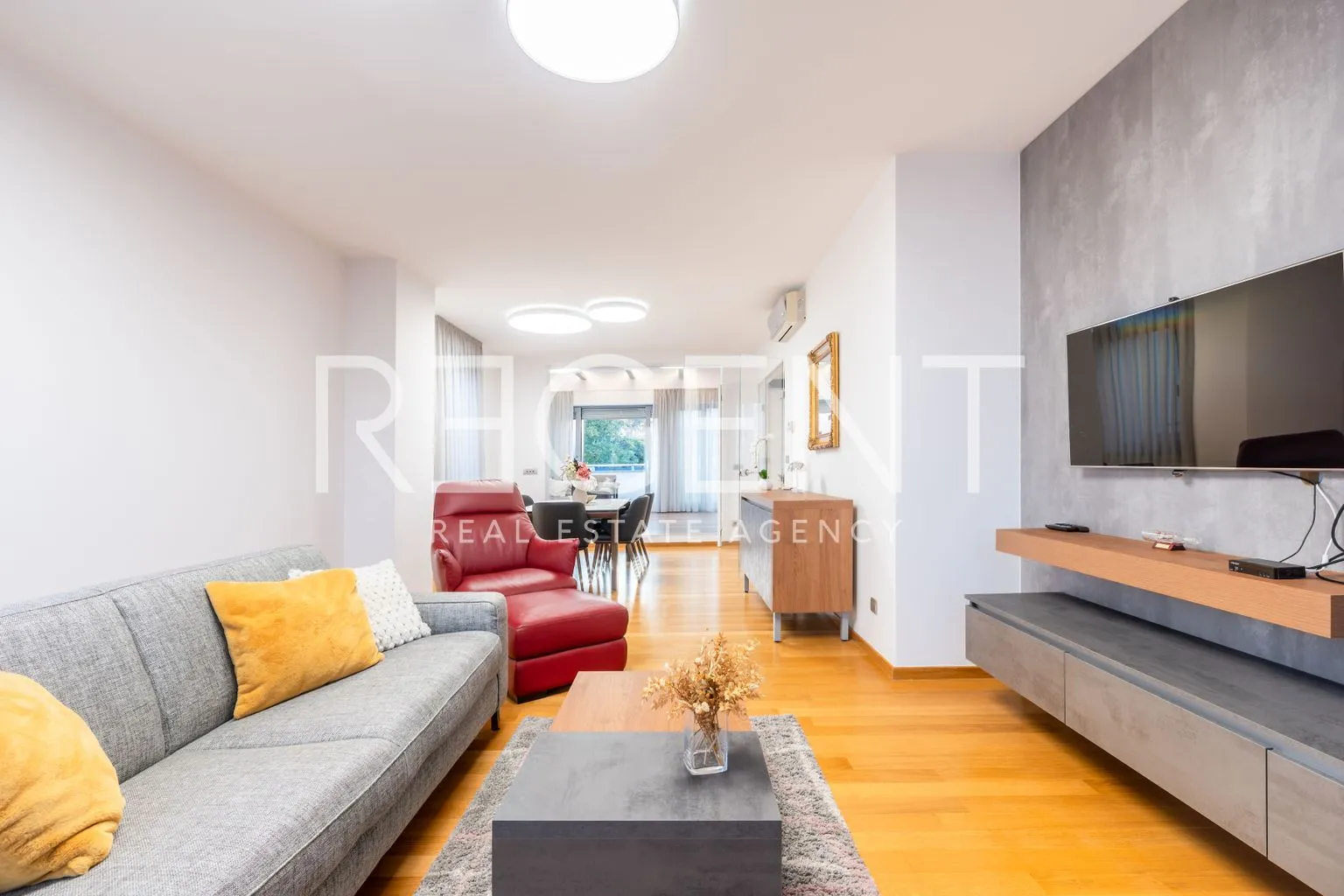 zagreb, srebrnjak – uređen trosoban penthouse za najam - slika 2