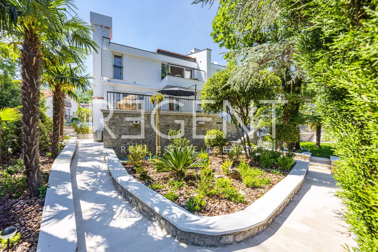kvarner, opatija - luksuzna vila na prekrasnoj lokaciji - slika 41