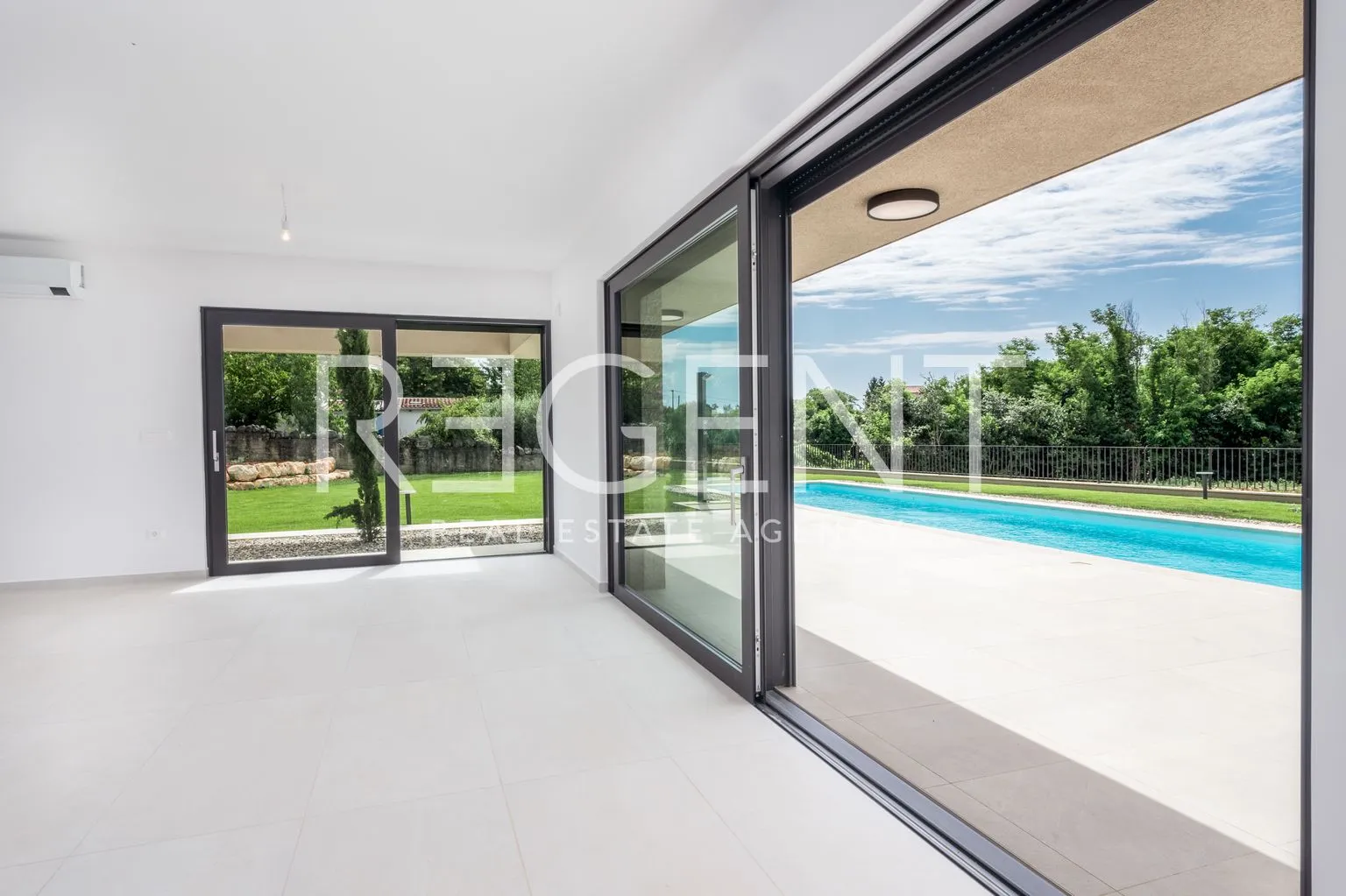 istra, labinci - luksuzna vila s bazenom 303,34 m2 - slika 10