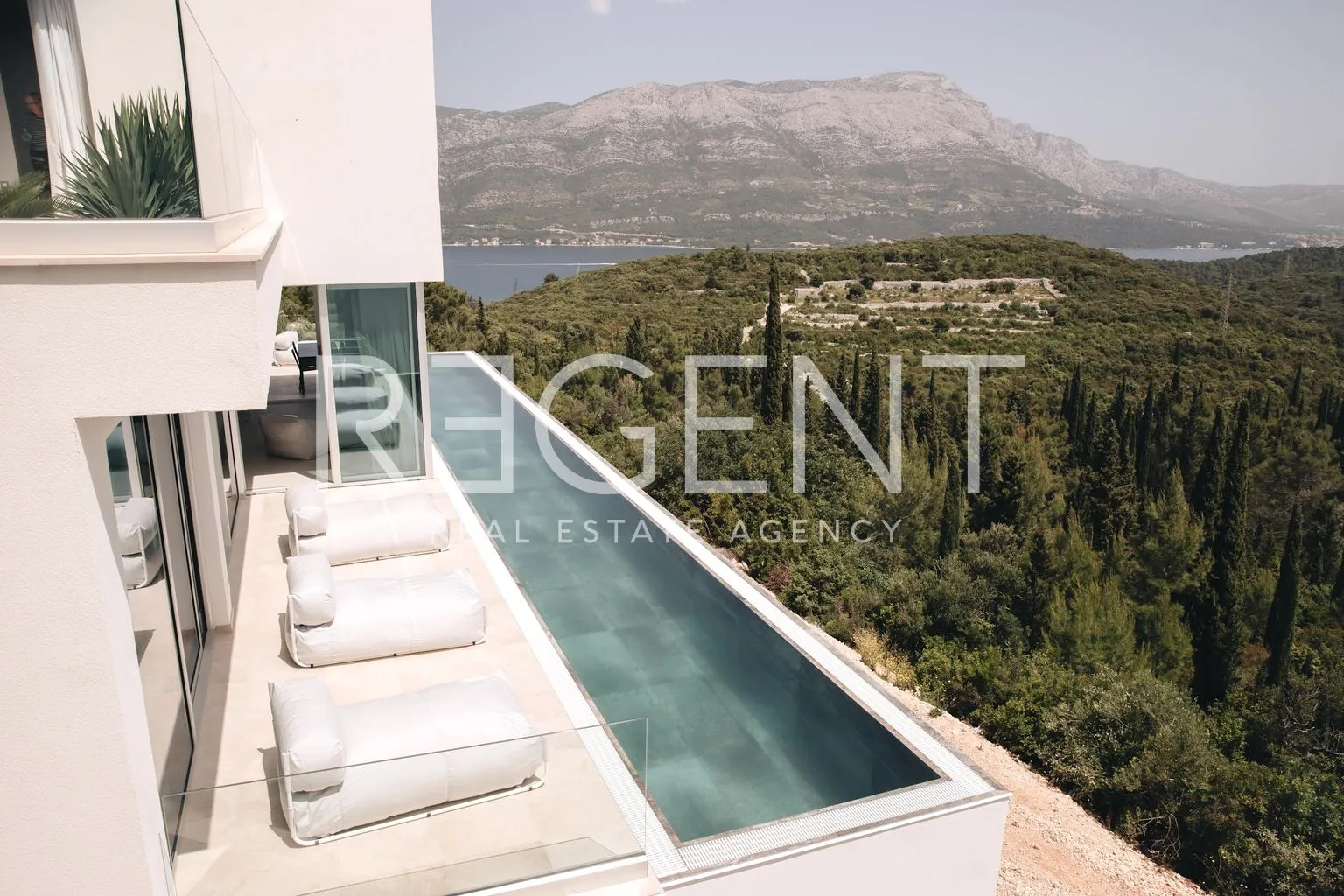 Korčula, Žrnovo - Luksuzna obiteljska vila 360 m2 - Žrnovo, Korčula