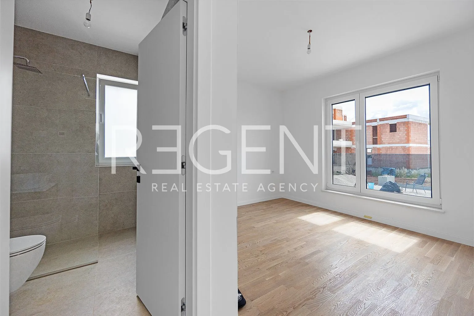 istra, tar - dvoetažan stan u novogradnji 175 m2 - slika 5