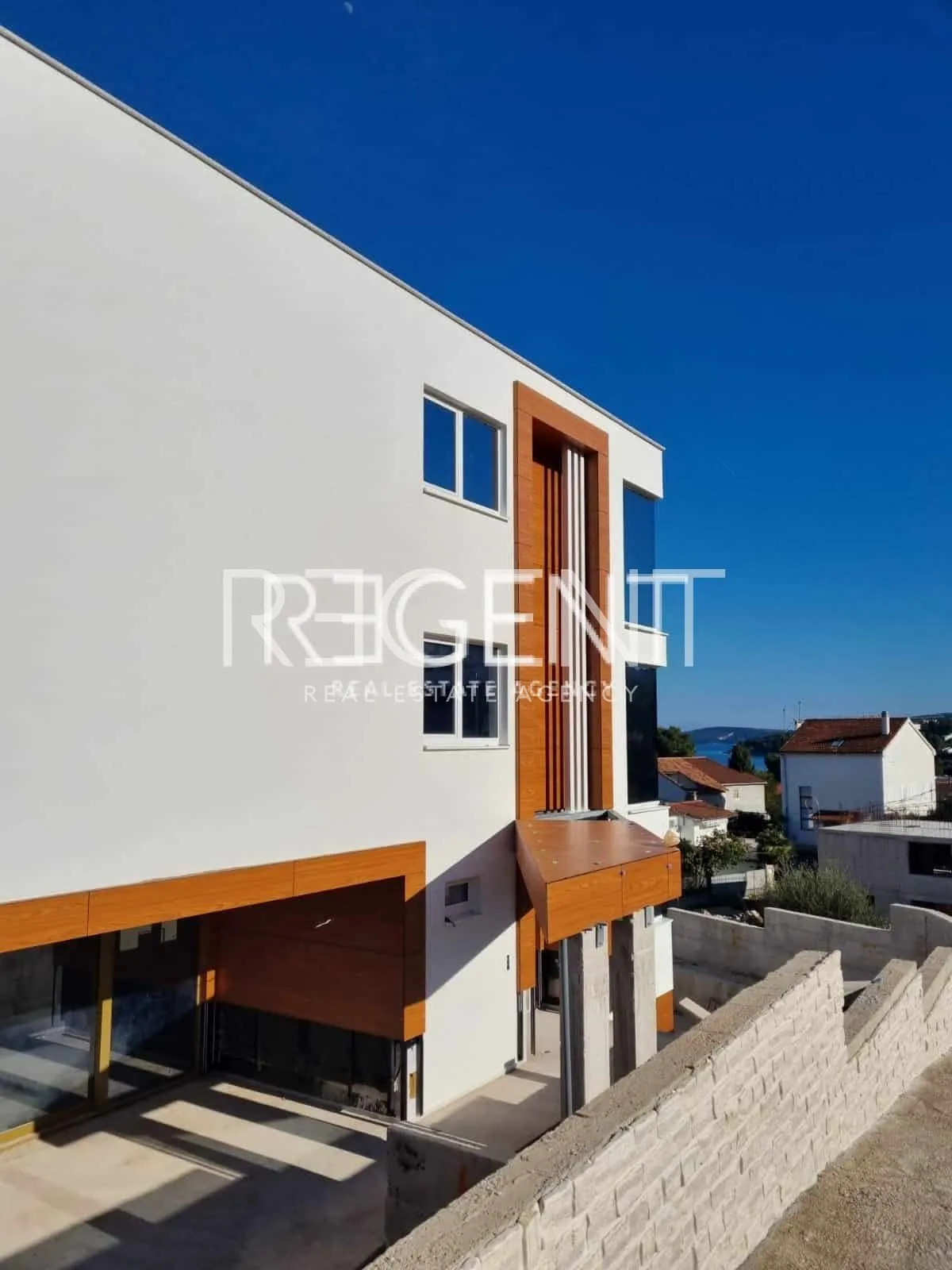trogir, čiovo - luksuzna novoizgrađena vila 100 m od mora, 579m2 - slika 3