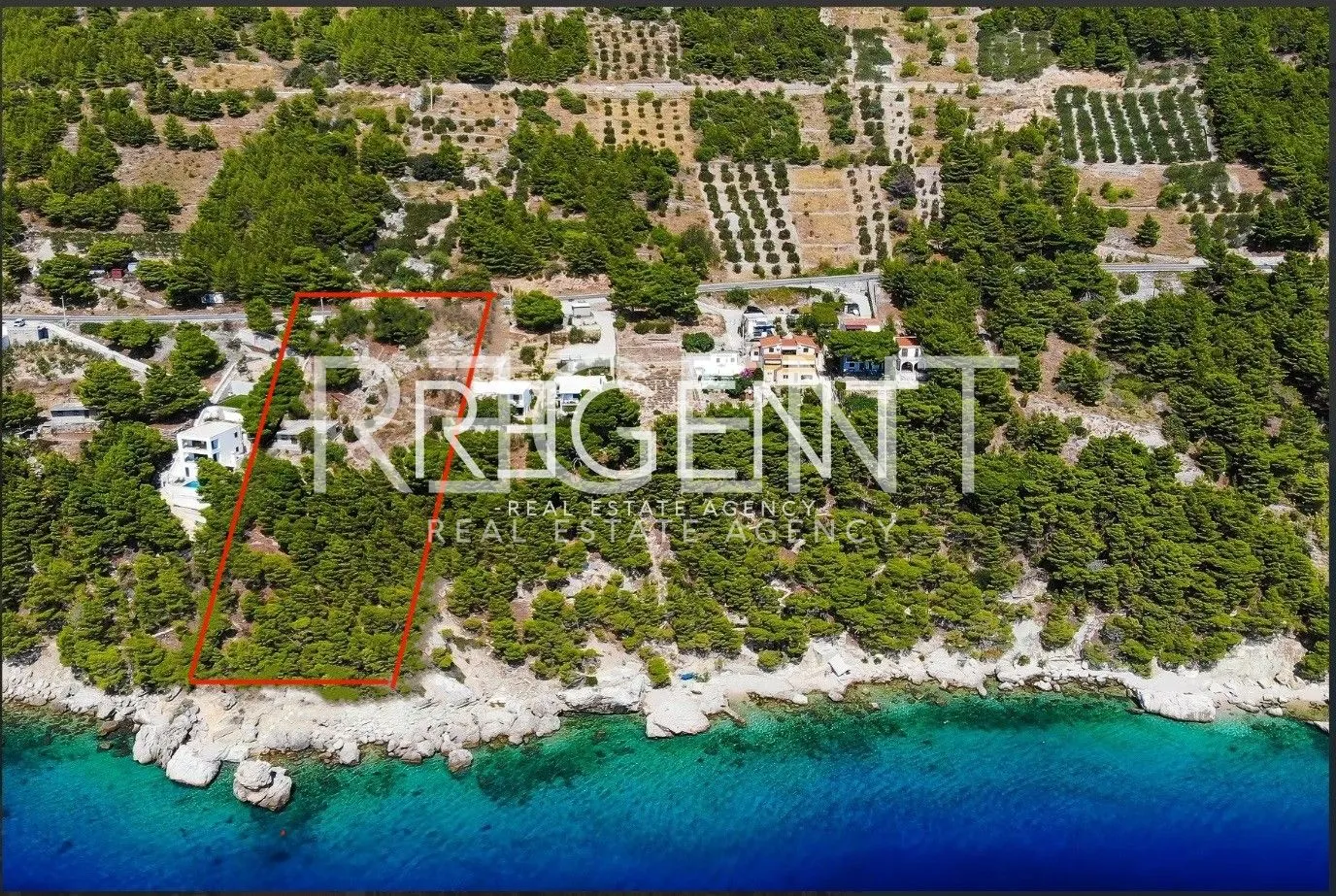 omiš, marušići - ekskluzivno zemljište prvi red do mora, 4100m2 - slika 2