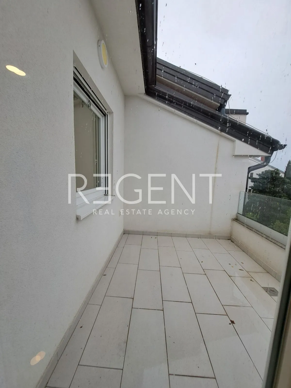 crikvenica - trosoban stan 52 m2 novogradnja - slika 6