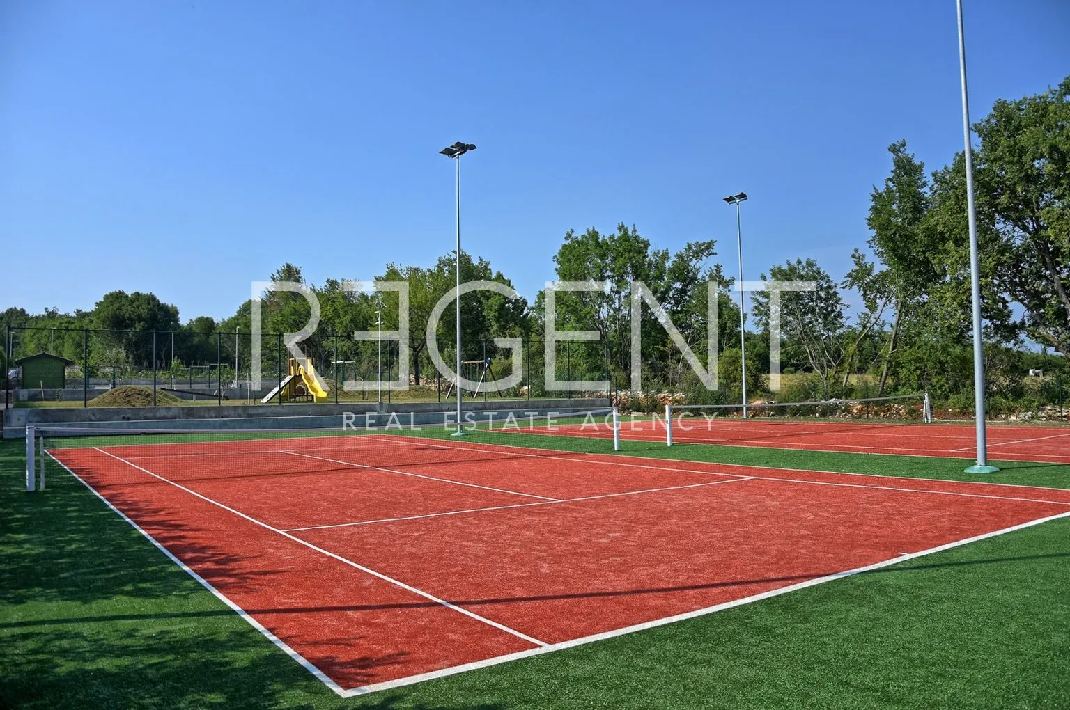 istra, poreč - atraktivna kamena vila s teniskim terenom i bazenom - slika 27