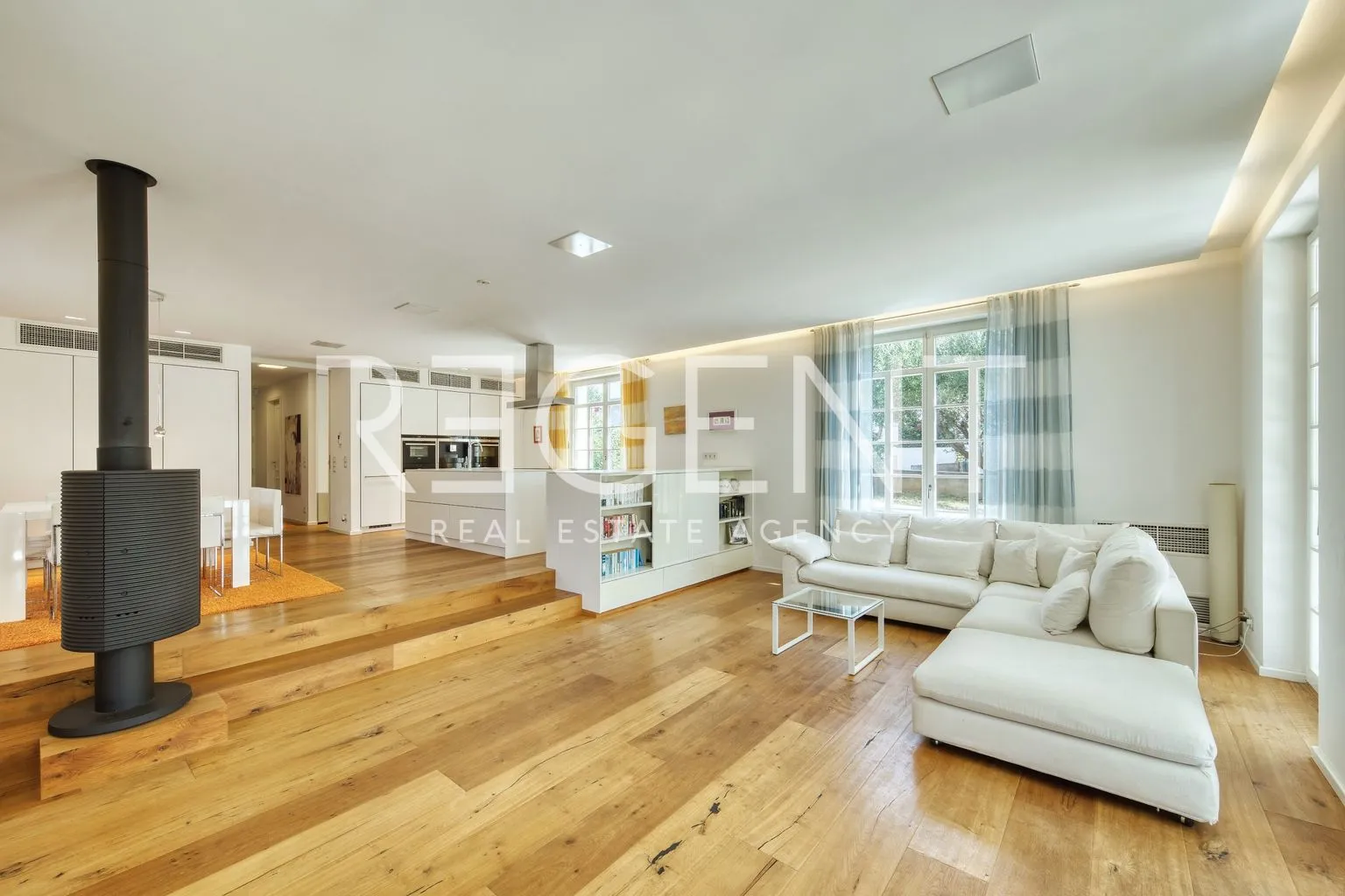 zadar - luksuzna vila prvi red uz more 210 m2 - slika 12