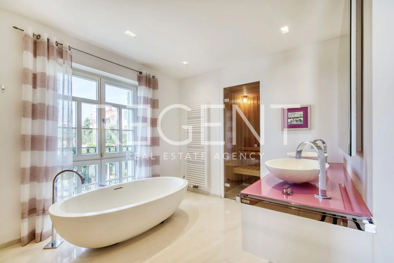 zadar - luksuzna vila prvi red uz more 210 m2 - slika 21