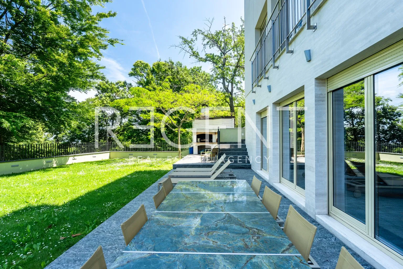 kuća 376 m², gornje prekrižje — parcela 704 m² - slika 19