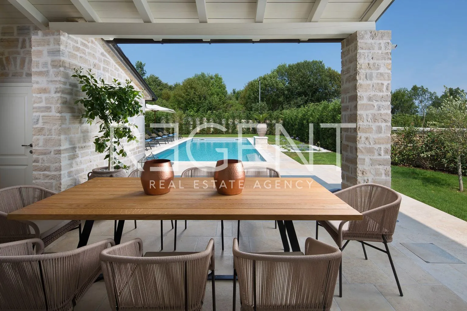 istra, poreč - elegantna kamena vila u prekrasnoj istri - slika 20