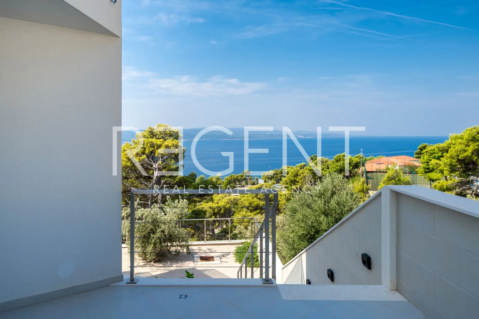 makarska, brela - luksuzna vila s panoramskim pogledom na more 317 m2 - slika 27