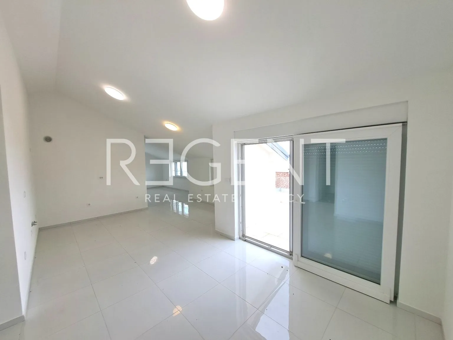 Crikvenica, Lunkovo - Četverosoban stan 110 m2, novogradnja