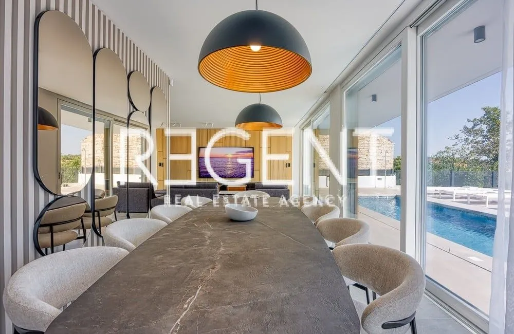 istra, rovinj - ekskluzivna vila s bazenom 178 m2 - slika 18