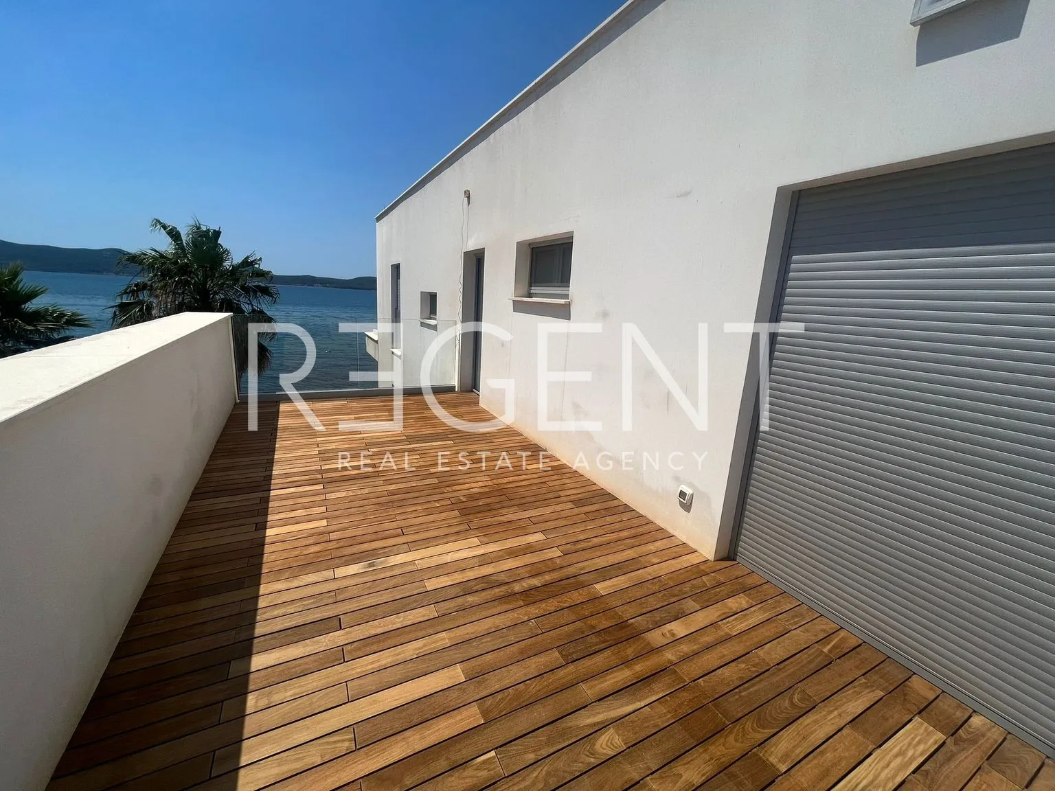 zadar, sukošan - luksuzan penthouse prvi red do mora - slika 20