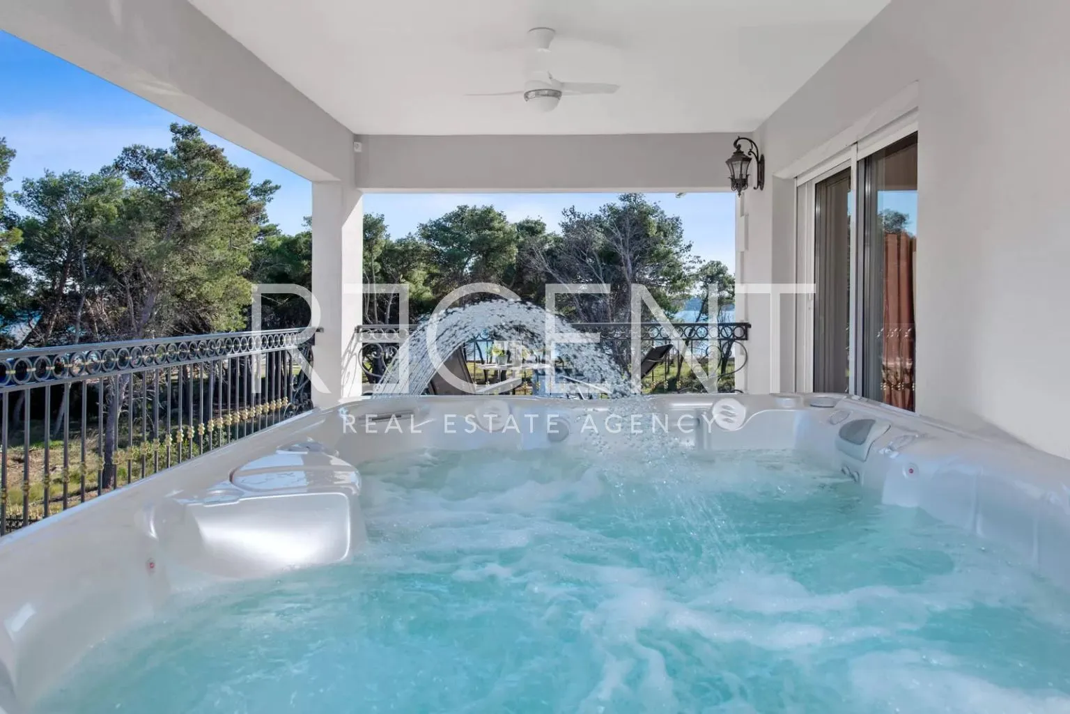 šibenik, vodice - luksuzna vila s bazenom i panoramskim pogledom 530m2 - slika 15