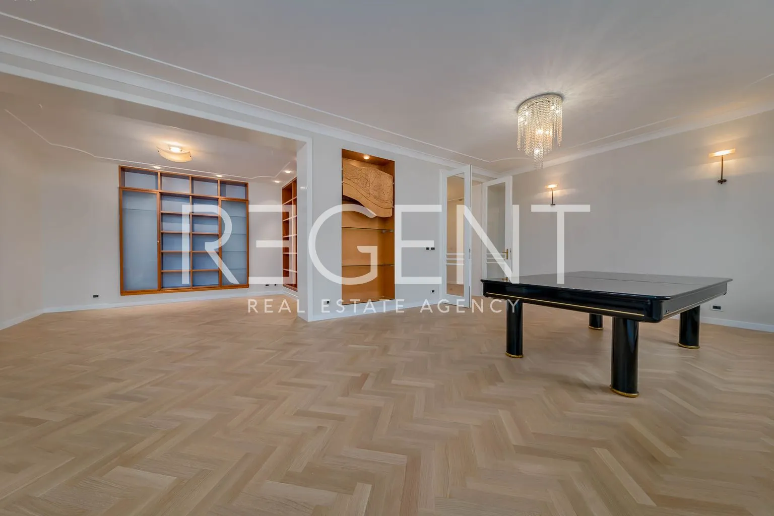 zagreb, trg bana josipa jelačića - četverosoban stan 160 m2 najam - slika 2