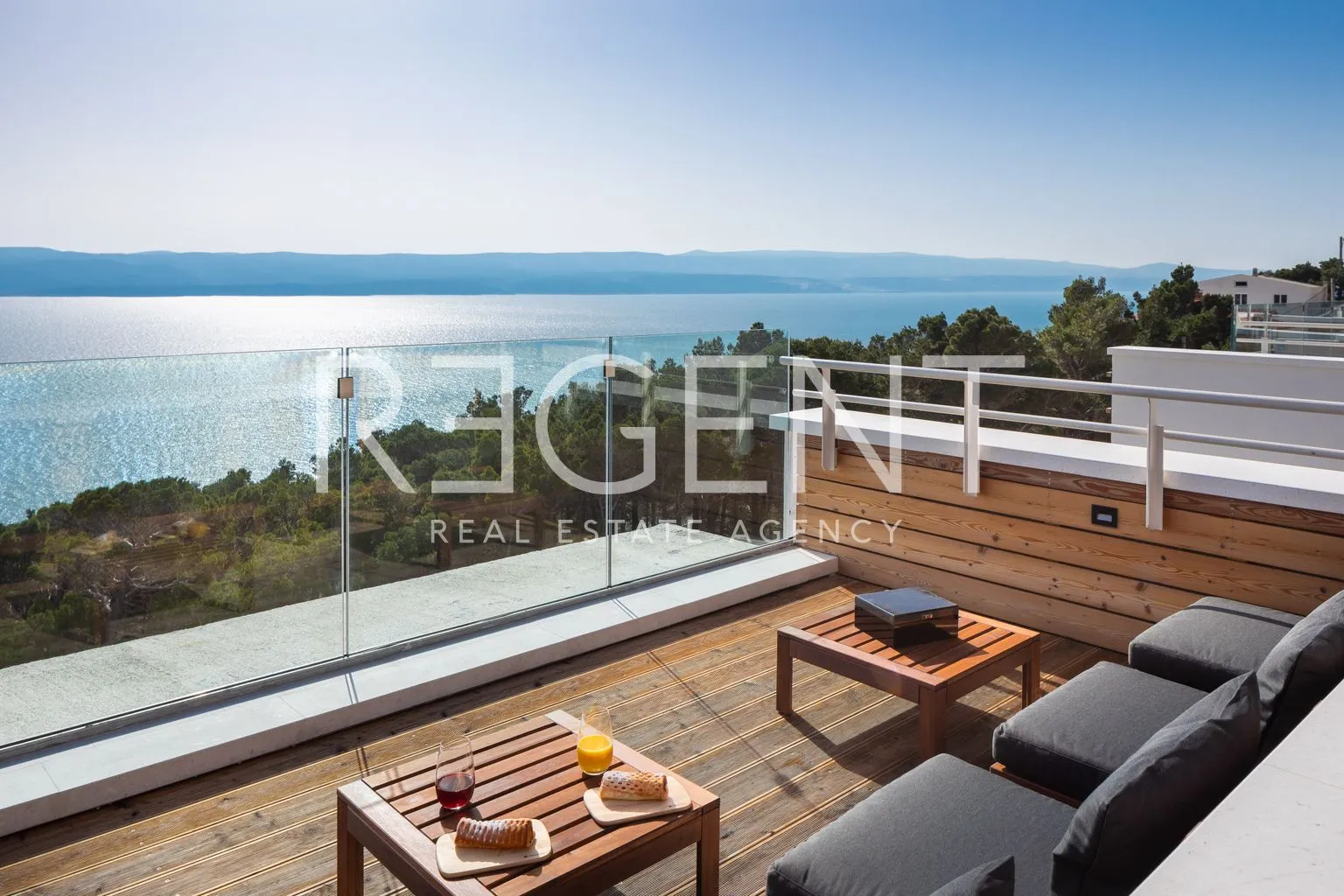 omiš – dvije ekskluzivne vile s bazenima i panoramskim pogledom - slika 6