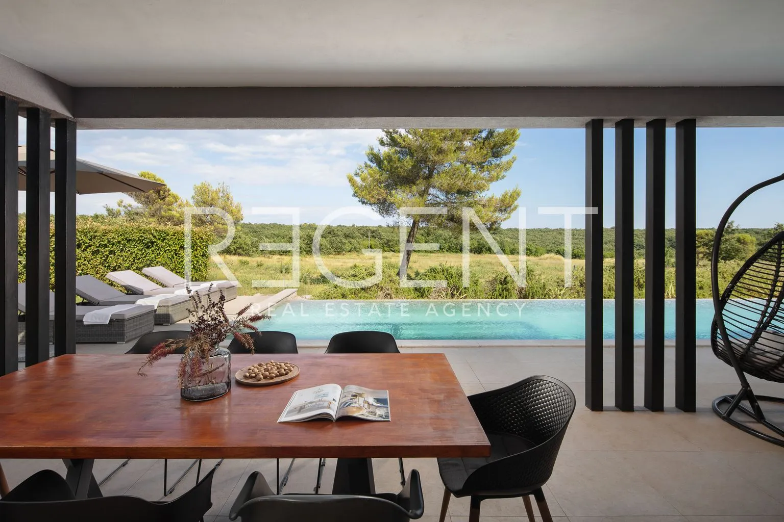vila 250 m², vodnjan-okolica — bazen 78 m², okućnica 1600m2 - slika 17