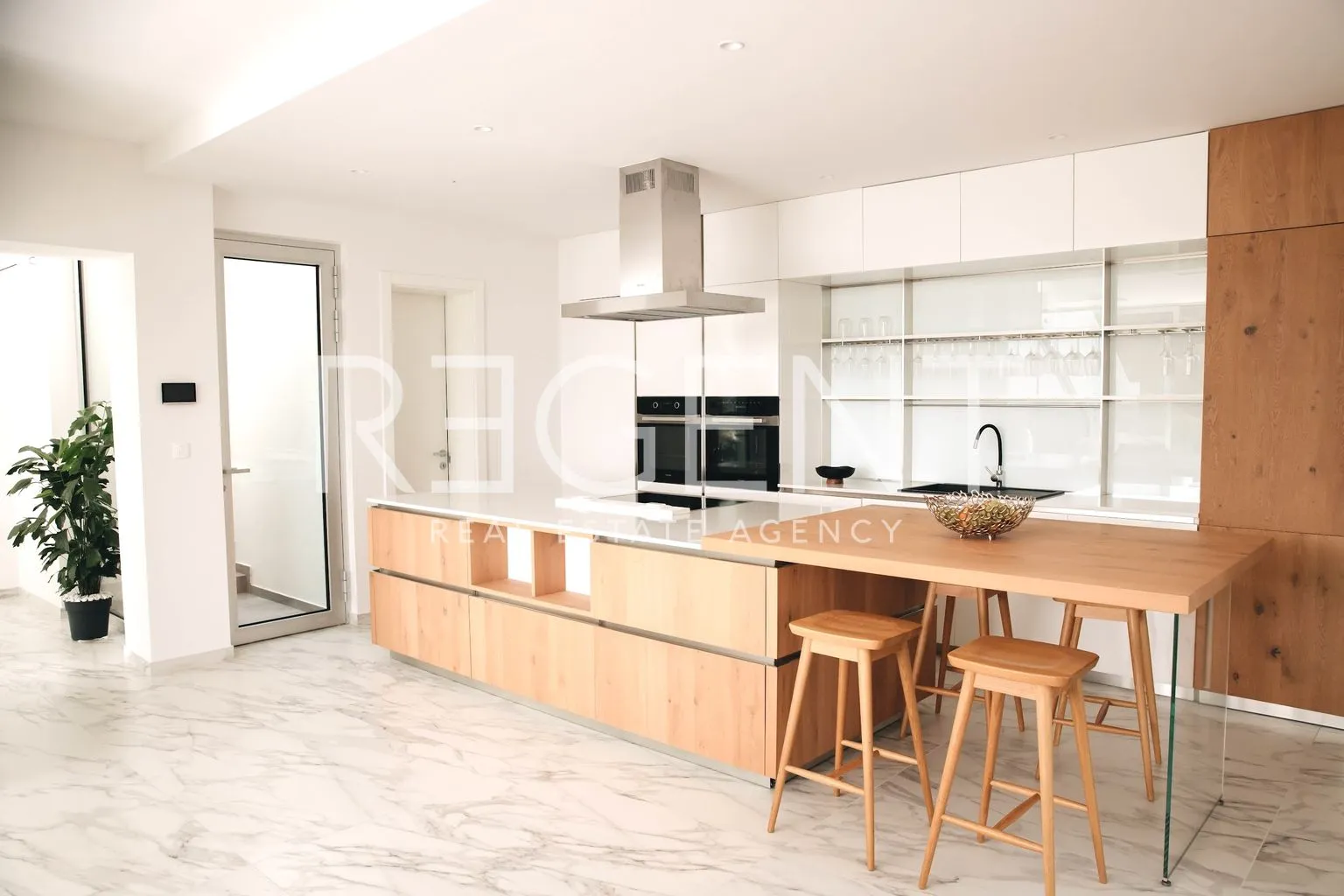 korčula, žrnovo - luksuzna obiteljska vila s prekrasnim pogledom 360 m2 - slika 9