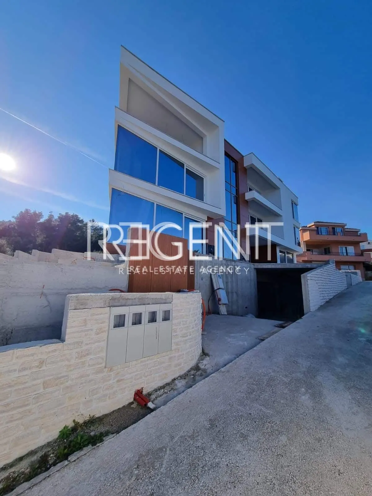 trogir, čiovo - luksuzna novoizgrađena vila 100 m od mora, 579m2 - slika 6