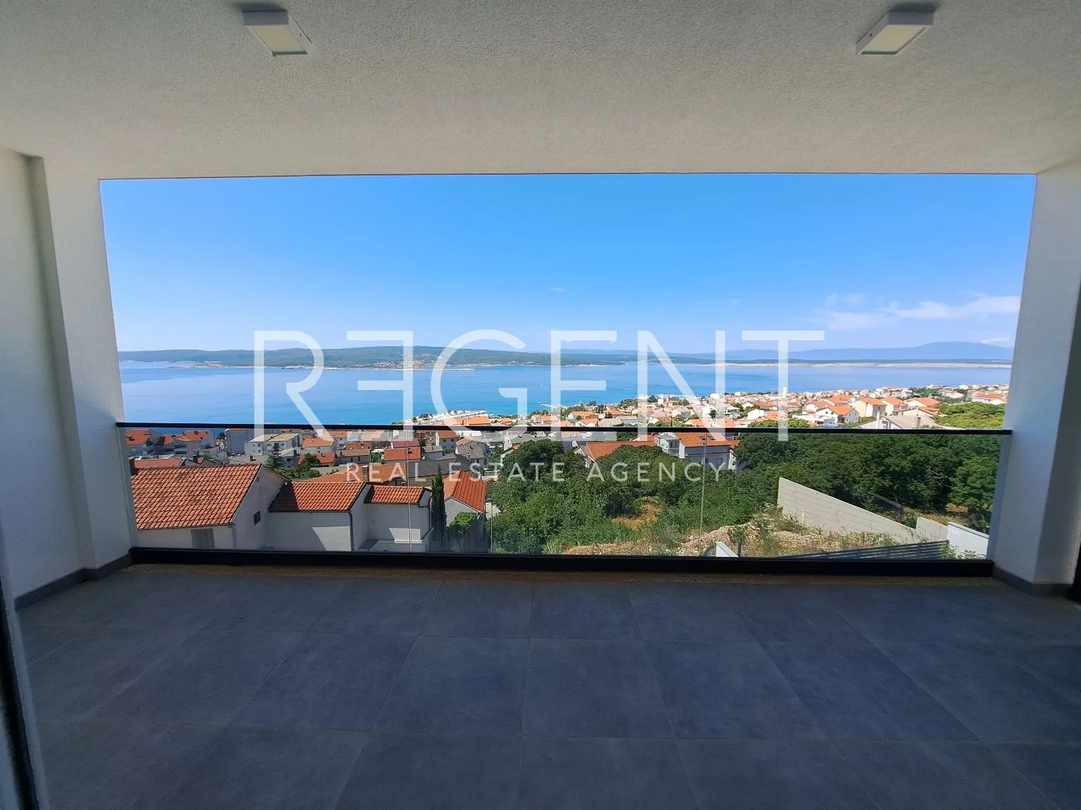 crikvenica - trosoban stan s panoramskim pogledom na more - slika 3