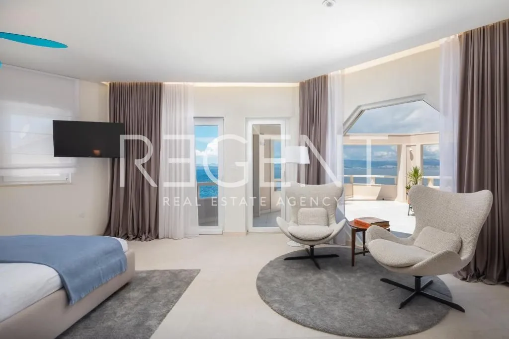 brač - moderna vila prvi red uz more - slika 24