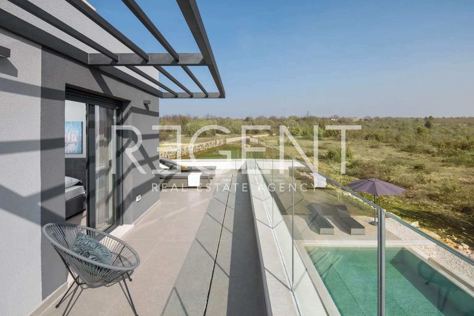 vila 250 m², vodnjan-okolica — bazen 78 m², okućnica 1600m2 - slika 6