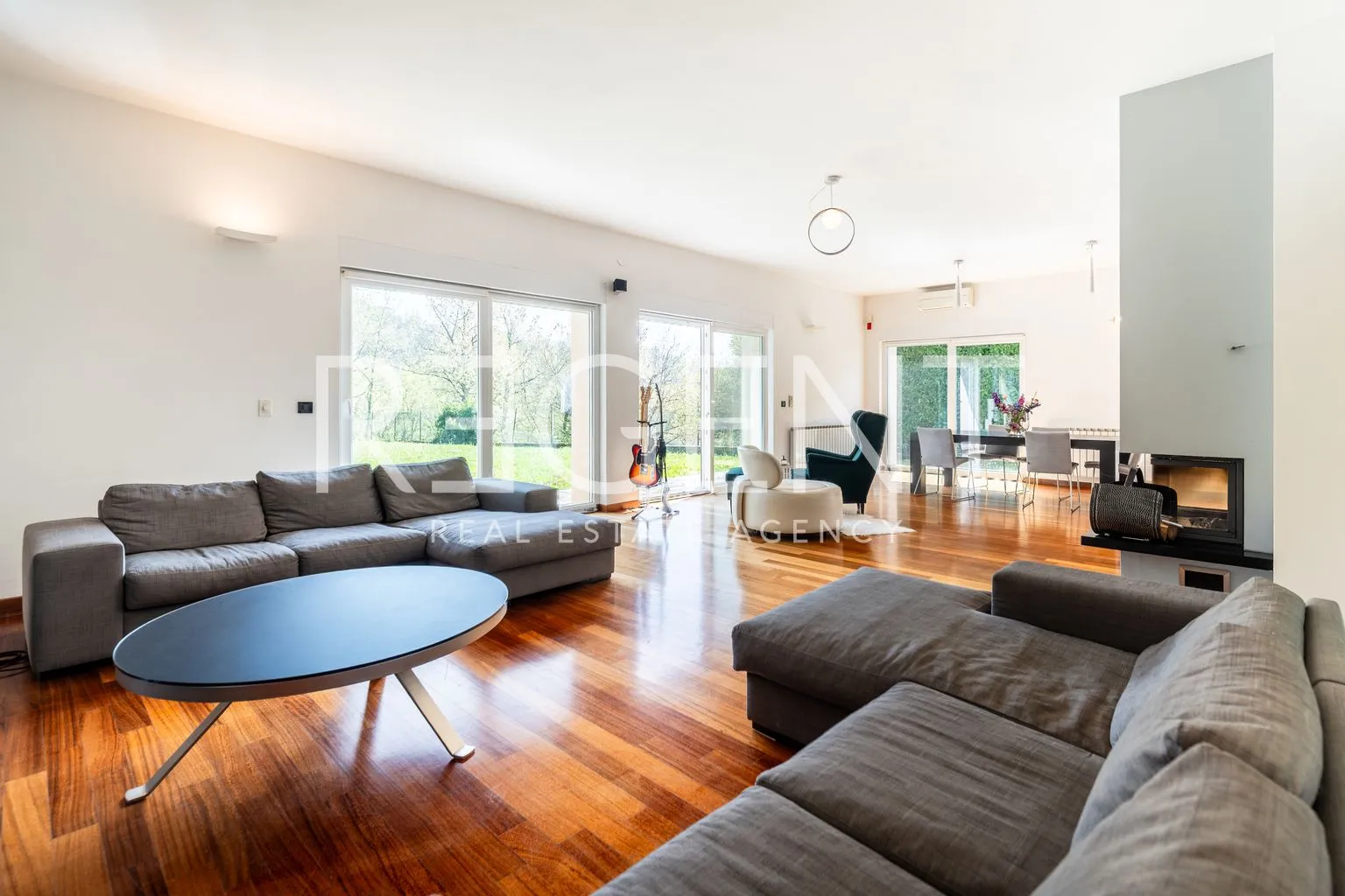 Šestine- Vila 500 m² na najam, 5.000 m² parcela, bazen, privatnost - Zagreb