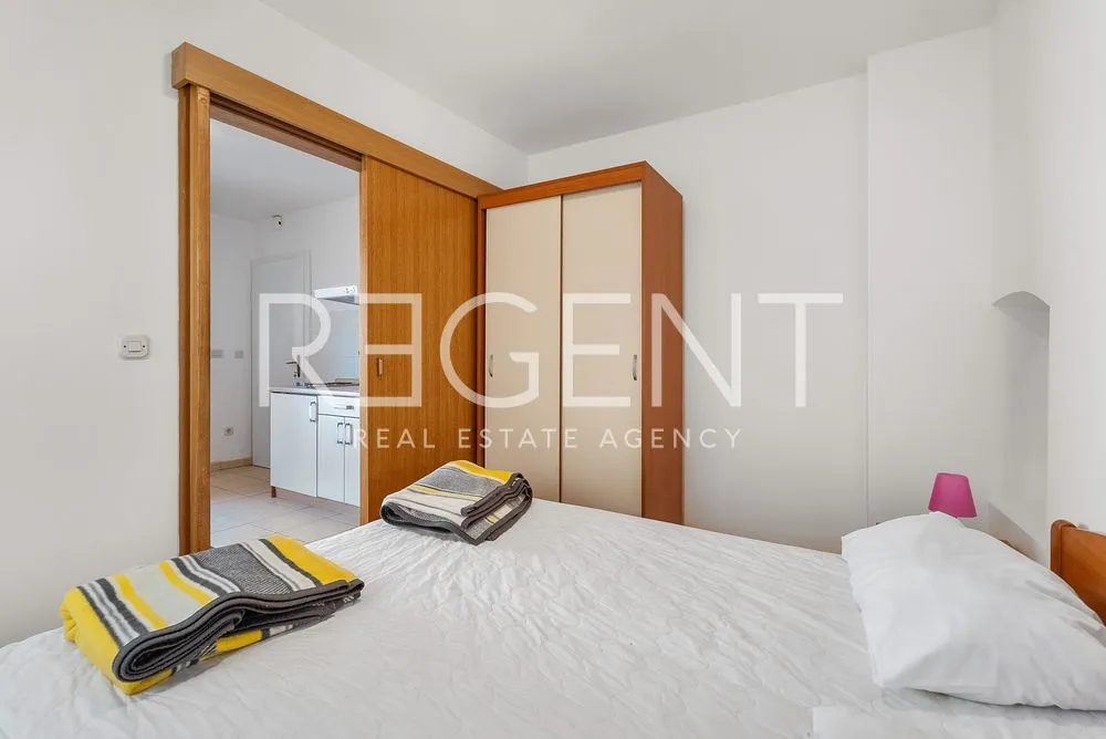 makarska, centar - apartmanska kuća u blizini centra bruto površine 186 m2 - slika 16