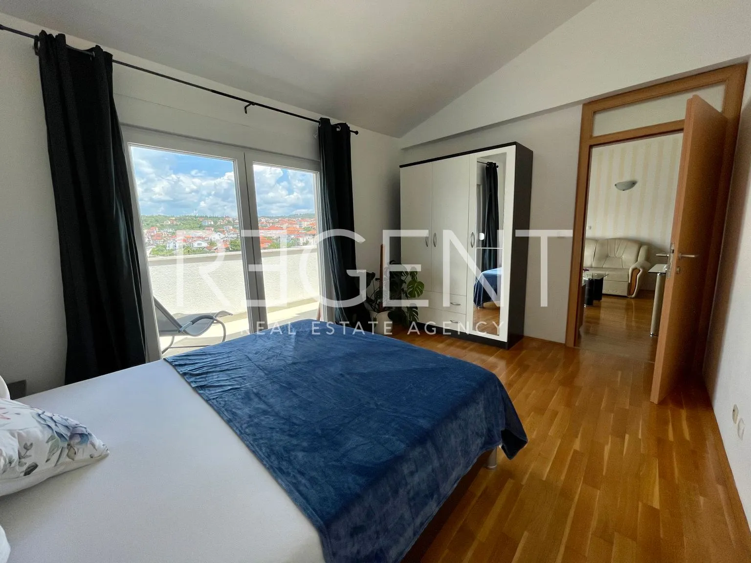 čiovo – trosoban stan 70 m², 1. red do mora - slika 8