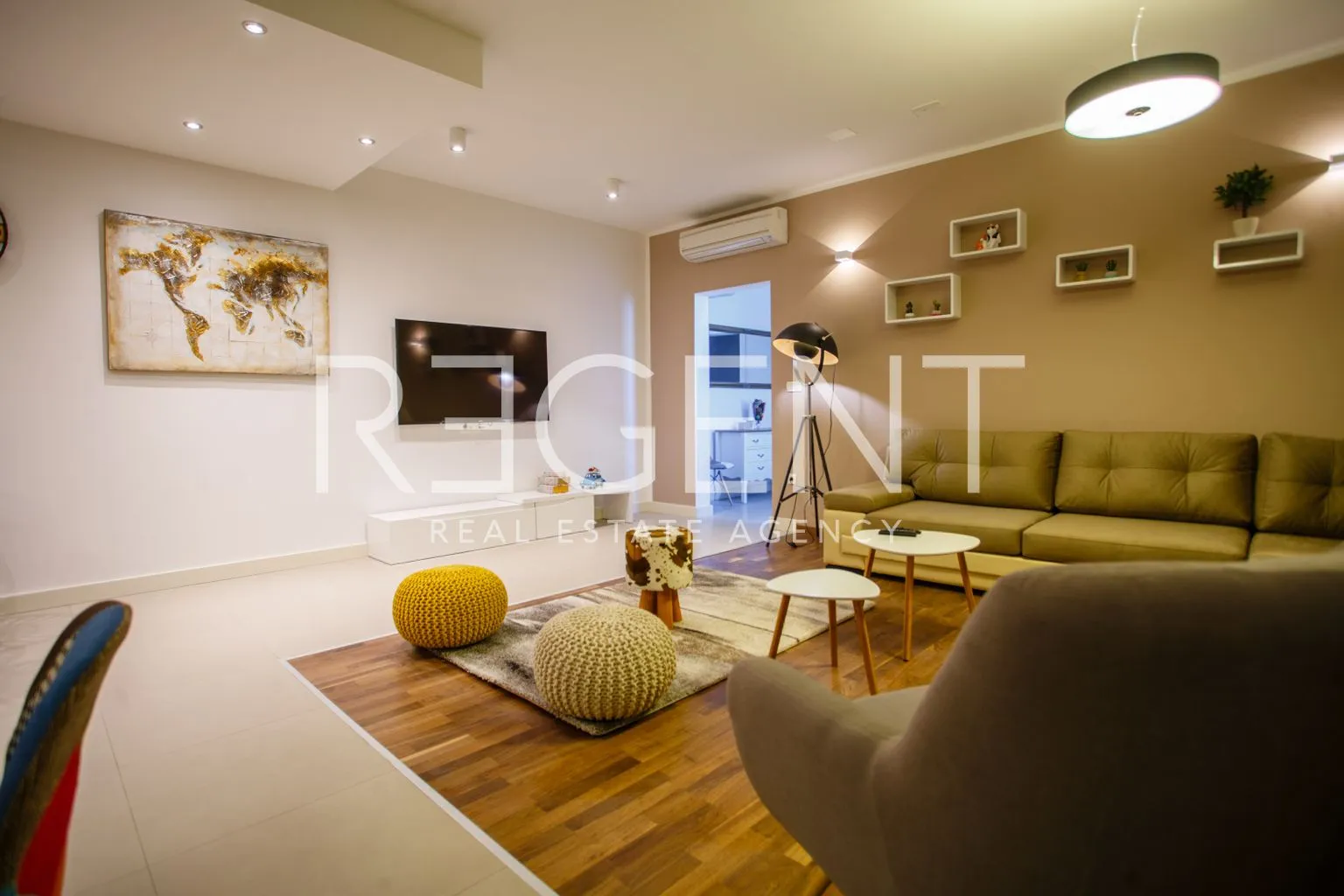 vila 232 m², kaštel stari — 4ss, grijani bazen, pogled na more - slika 13