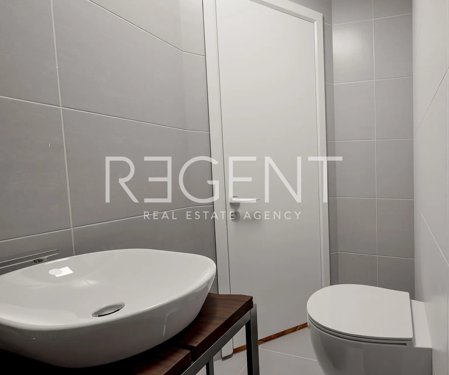 makarska, zelenka - dvoetažni penthouse u novogradnji s garažom - slika 12