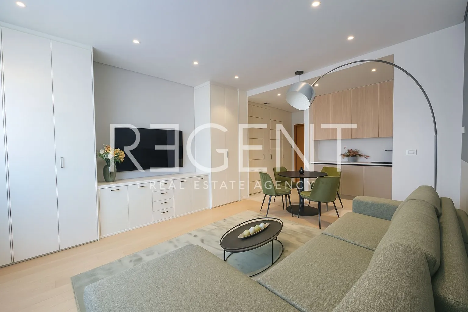 Zagreb, Donji grad – Garsonijera 33 m²