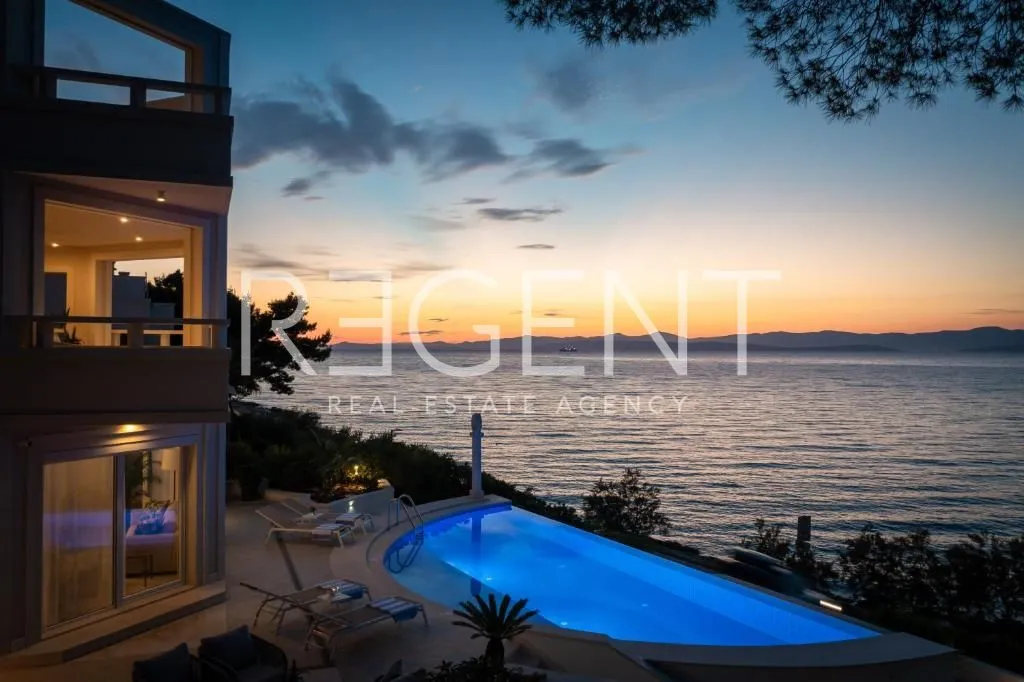 brač - moderna vila prvi red uz more - slika 3
