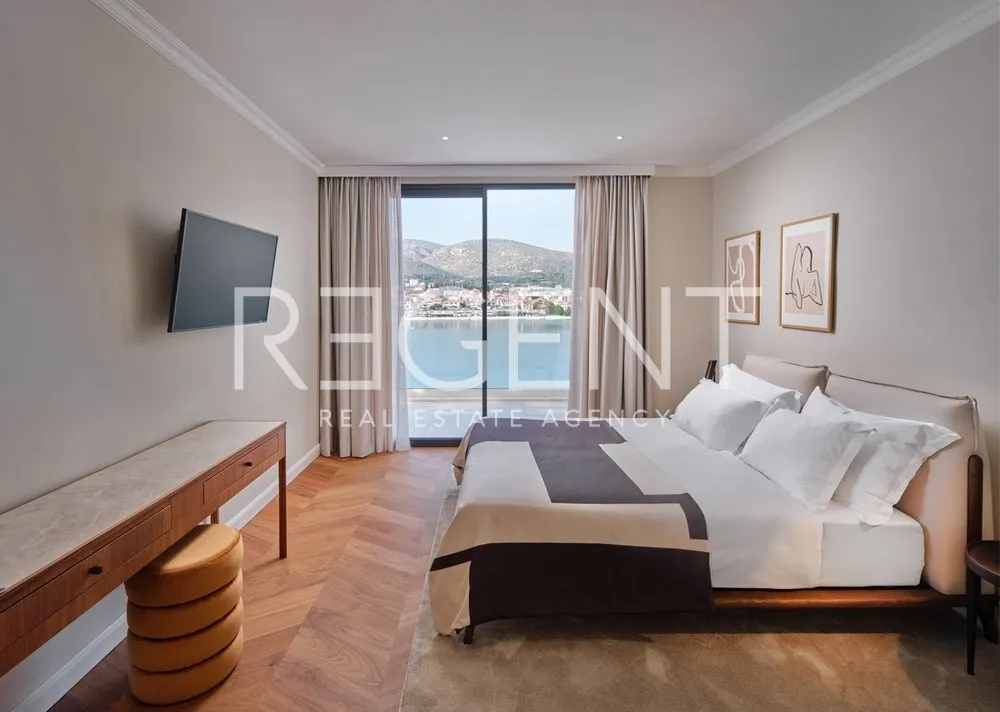 trogir - moderna villa sa pogledom na more 341 m2 - slika 13