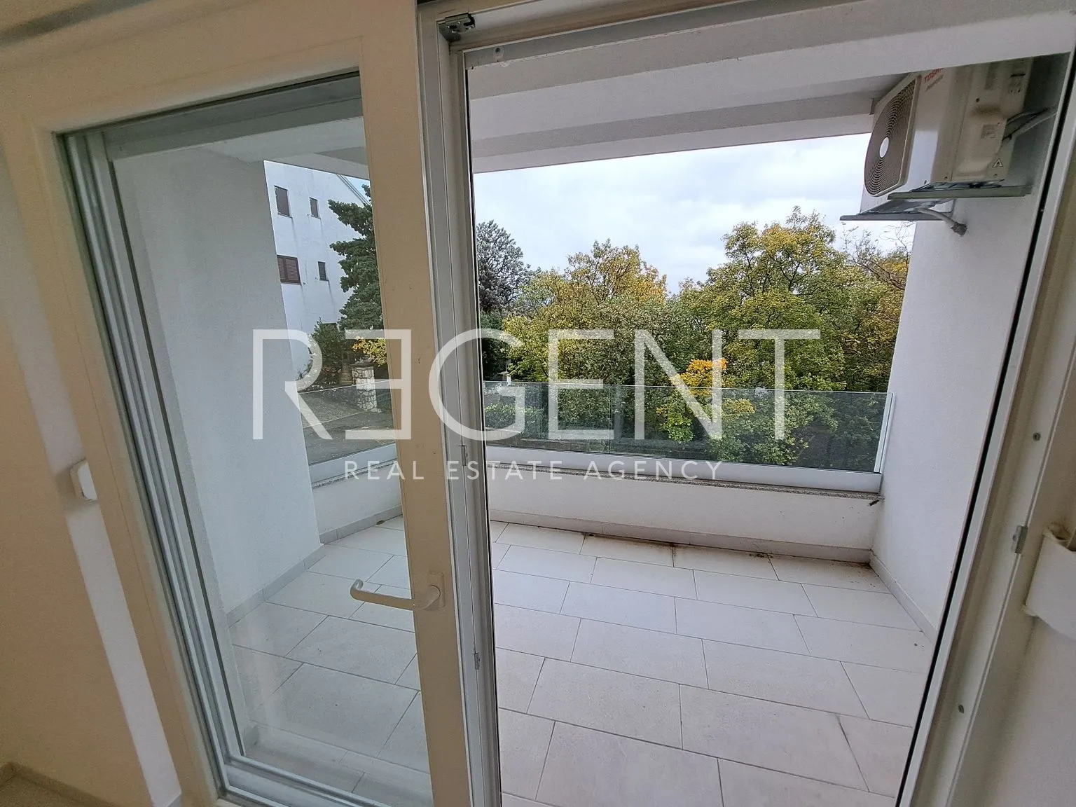 crikvenica - trosoban stan 57 m2, novogradnja - slika 7