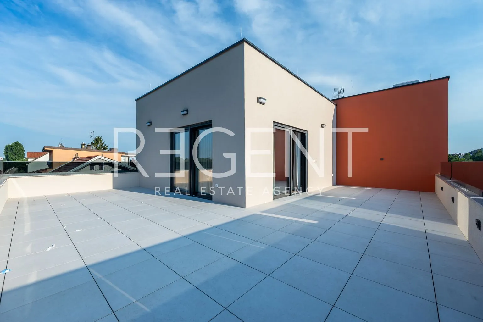 penthouse 123 m², maksimir — prvi najam, lift u stan, garaža - slika 12