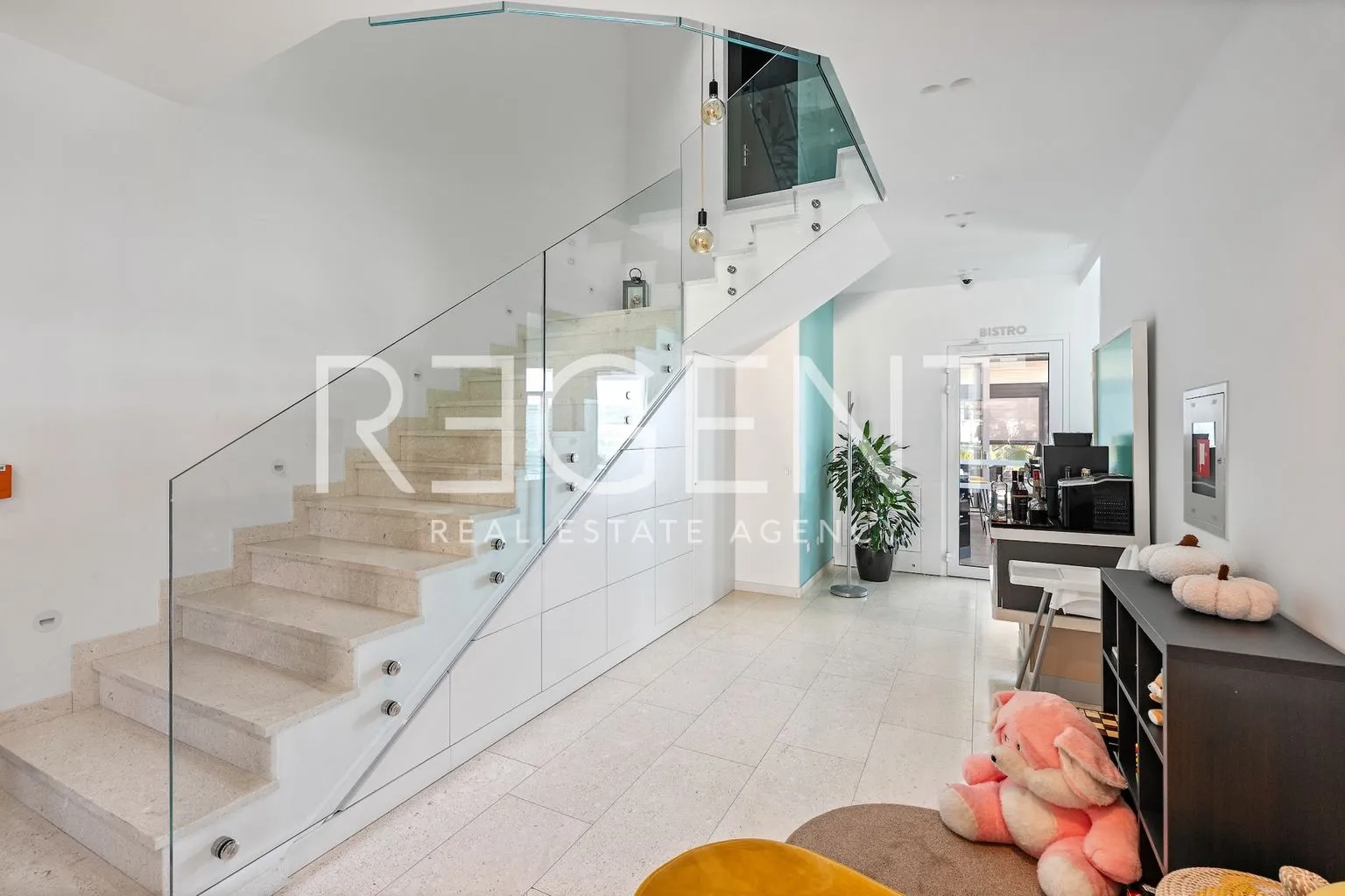 zadar, turanj – luksuzna vila s apartmanima, prvi red do mora - slika 6